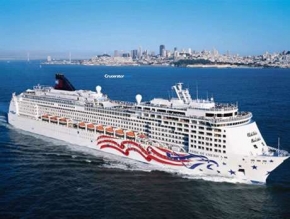 Pride of America. NCL Norwegian Cruise Line