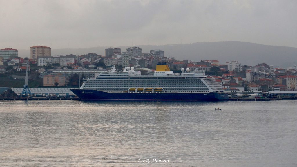 Spirit of Discovery atracado en Ferrol
