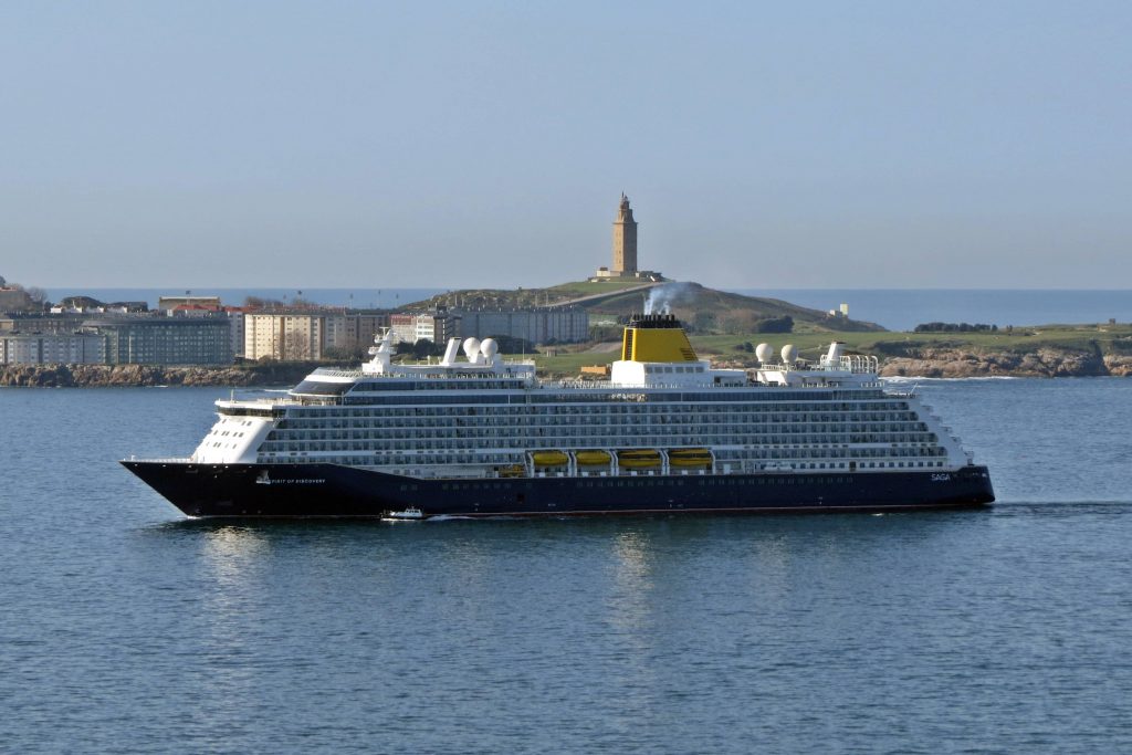 Pleno de Saga Cruises en A Coruña