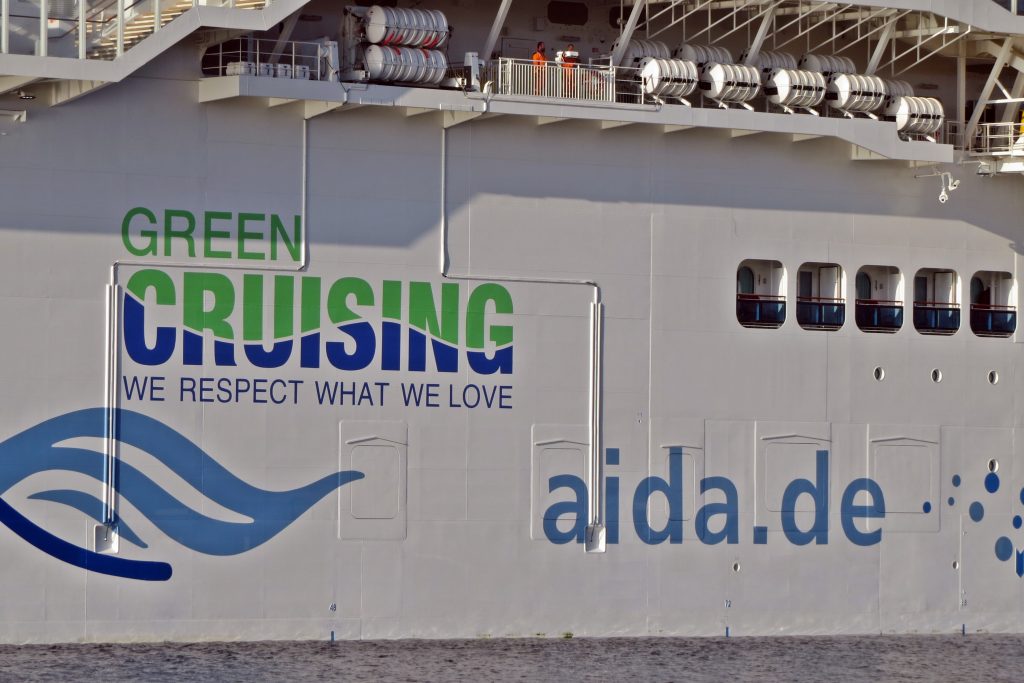 AidaCosma green cruising