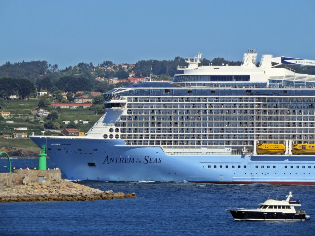 Royal Caribbean regresa a A Coruña