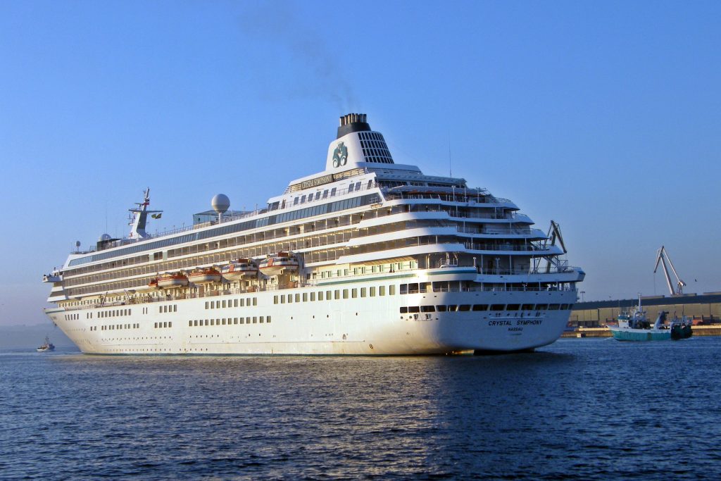 A la venta los buques de Crystal Cruises