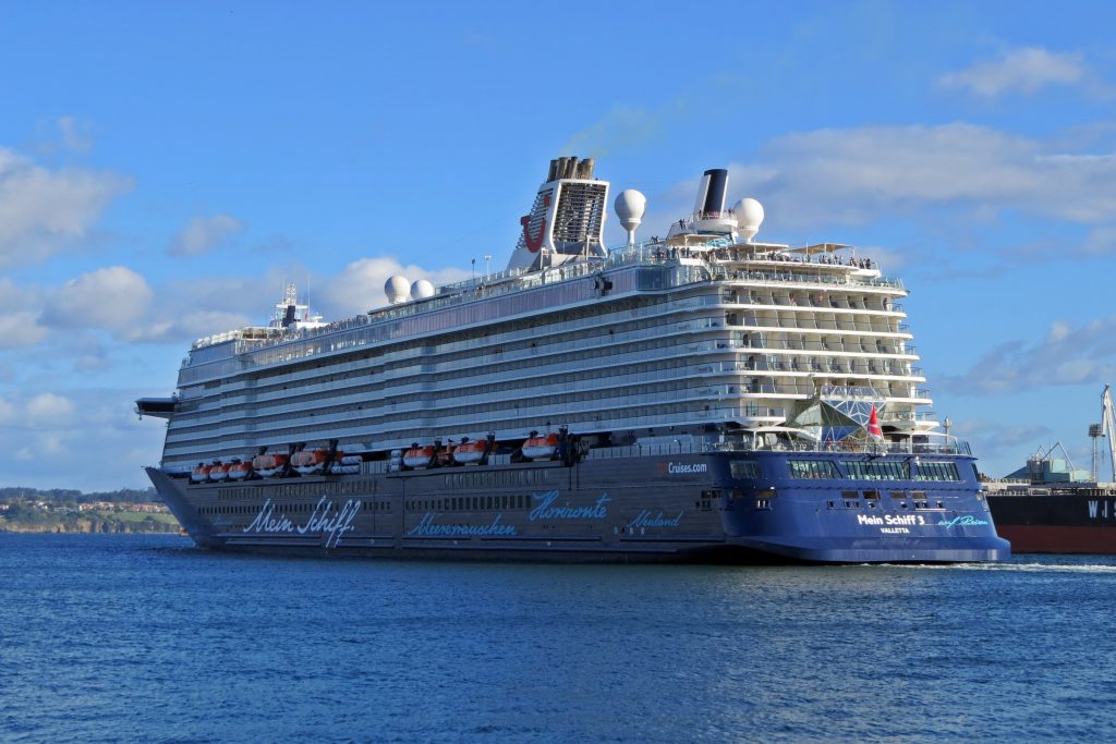 Mein Schiff 3 visita A Coruña