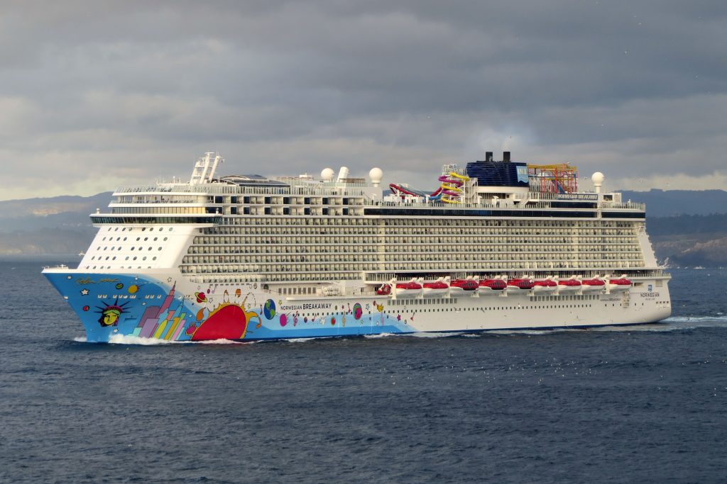 Estreno del Norwegian Breakaway en A Coruña