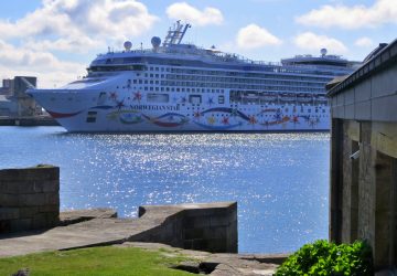 Norwegian Star hace escala en A Coruña