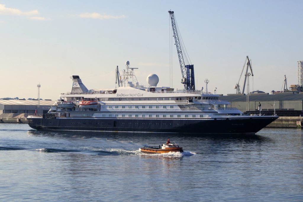 El exclusivo SeaDream II debute en A Coruña