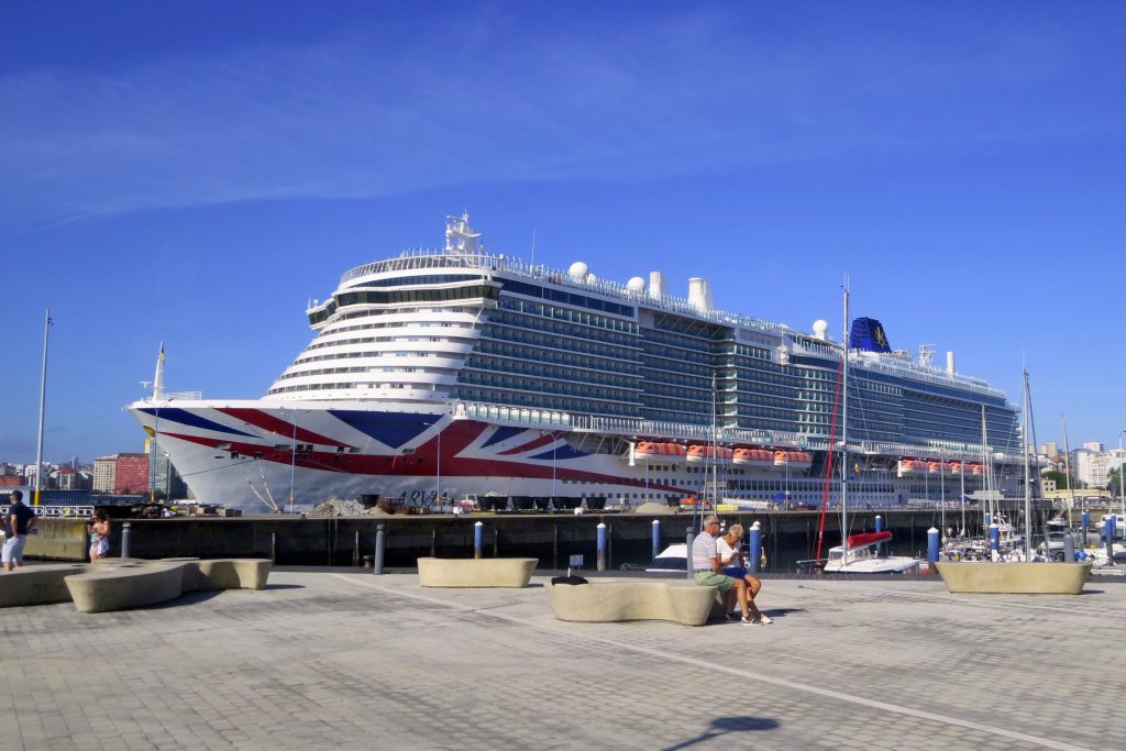 El lujoso Europa visita A Coruña