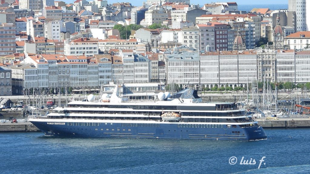El World Traveller hace escala en A Coruña