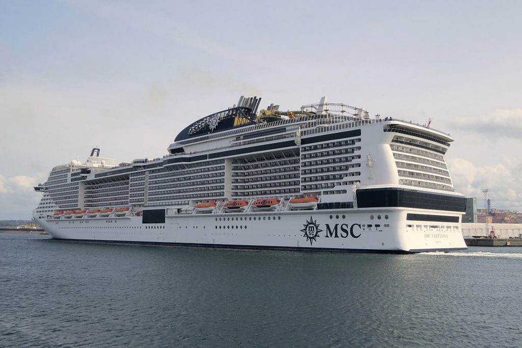 Doble escala MSC Virtuosa y Seven Seas Navigator