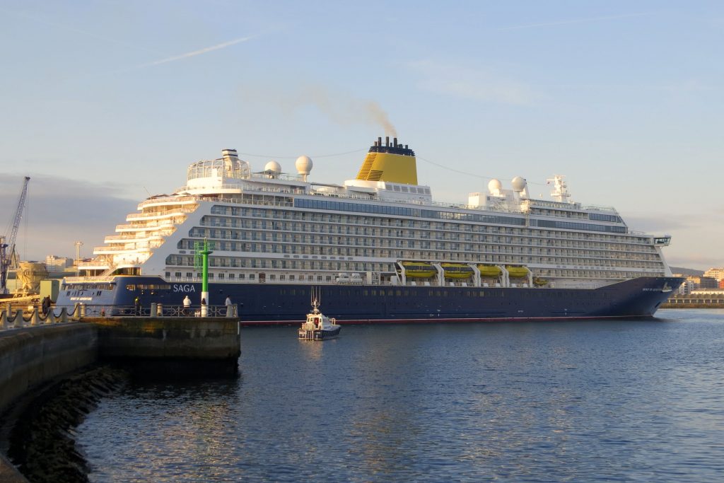El Spirit of Adventure de nuevo en A Coruña