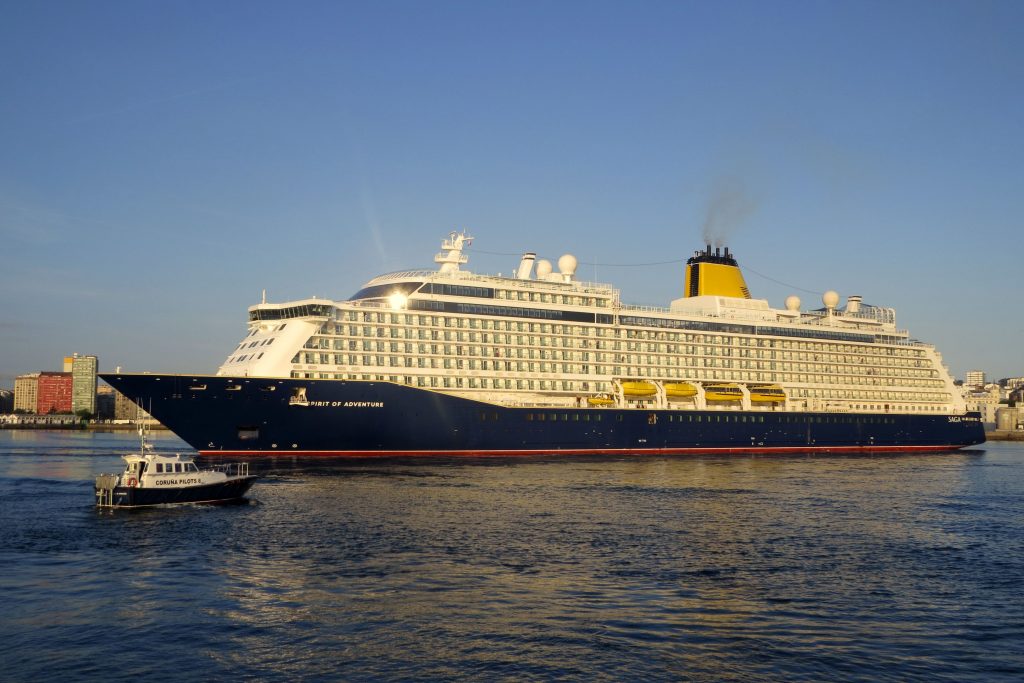 El Spirit of Adventure de nuevo en A Coruña