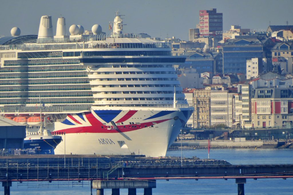 El Arvia se despide de A Coruña