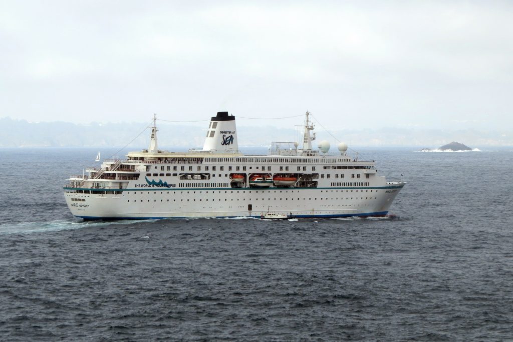 La universidad del mar visita A Coruña