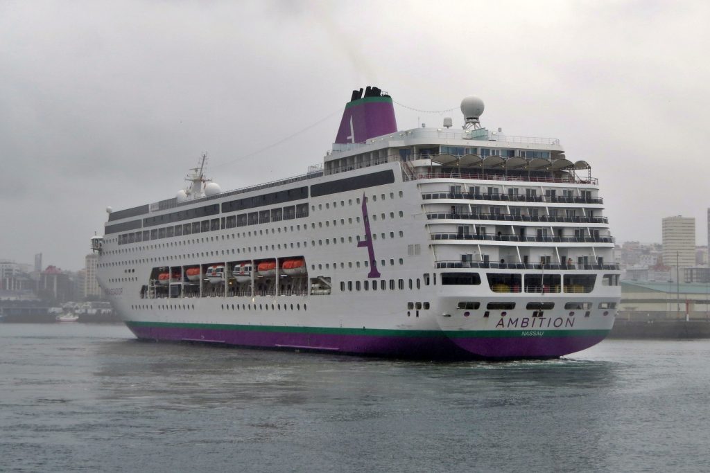El Ambition cambia Ferrol por A Coruña